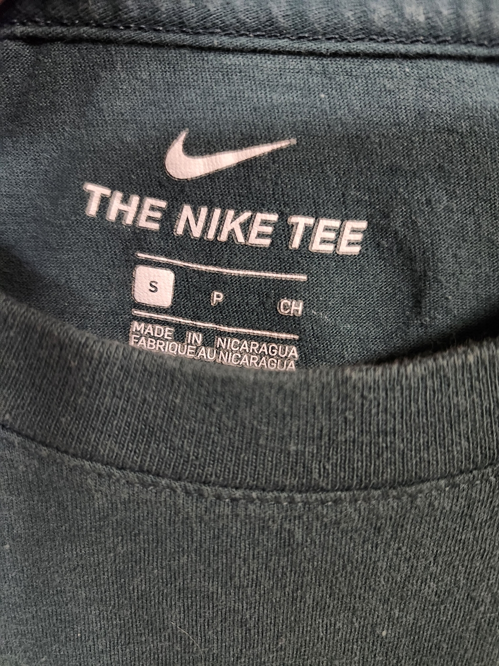 Nike Men’s Dark Green Crewneck Tee